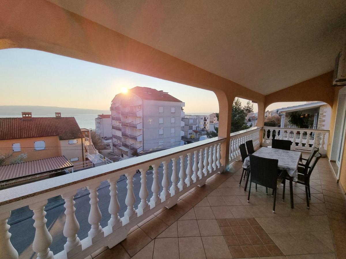 Apartments Vukic Crikvenica Exterior foto